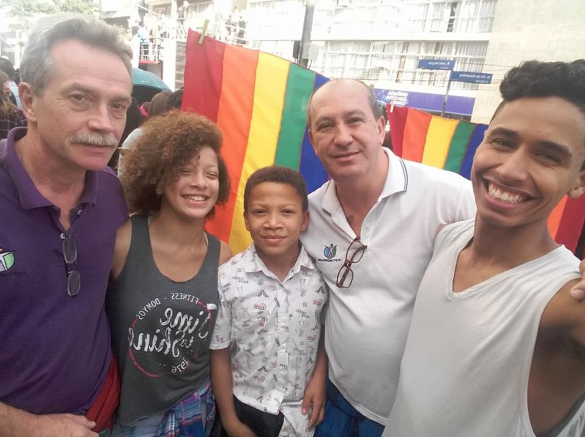 Páginas Para Encontrar Casal Gay No Brasília-2331